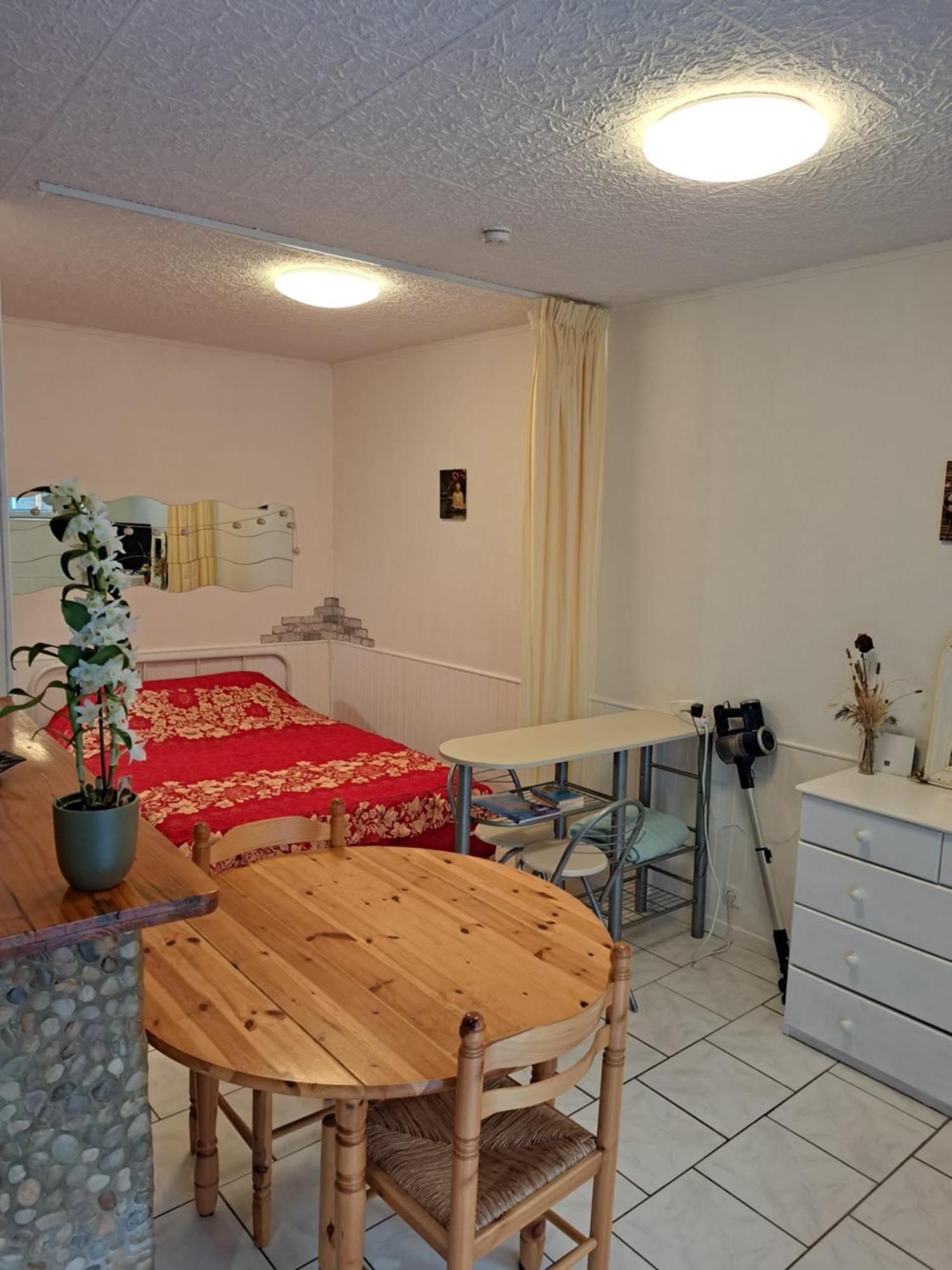 Studio Proche De Perpignan Peyrestortes Exterior foto
